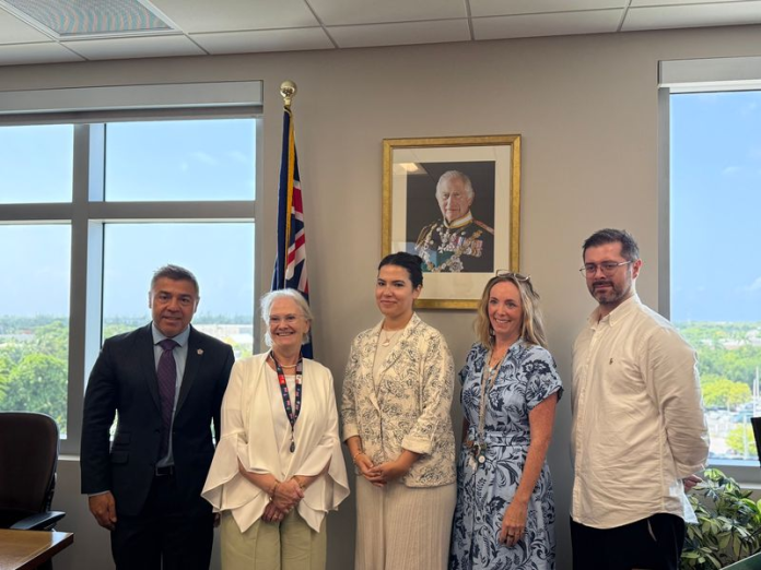 OURS Cayman president Dr Leonardo Raznovich, Governor Jane Owen, OURS Cayman officer Em DeCou, policy advisor to the governor Louise Fox and OURS Cayman representative Greagoir Mac Aongusa (Photo: OURS Cayman)